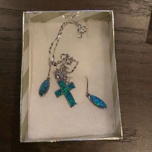 Cross necklace turquoise and earrings